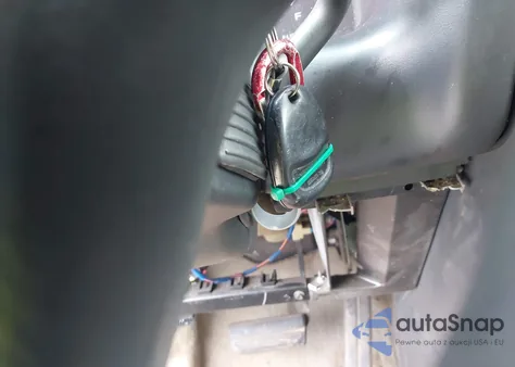 1999 Chevrolet Venture из США, поврежденный, VIN 1GNDU06EXXD265740